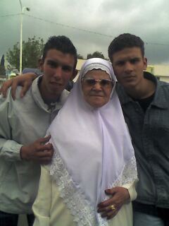 les deux foux et ma grande mere